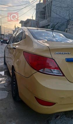 هیوندای ئەکسنت